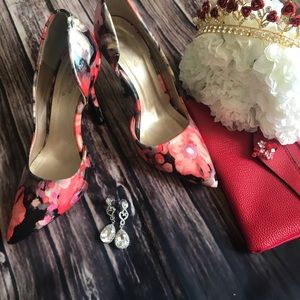 💐 Floral high heel pumps shoes size 6 👑